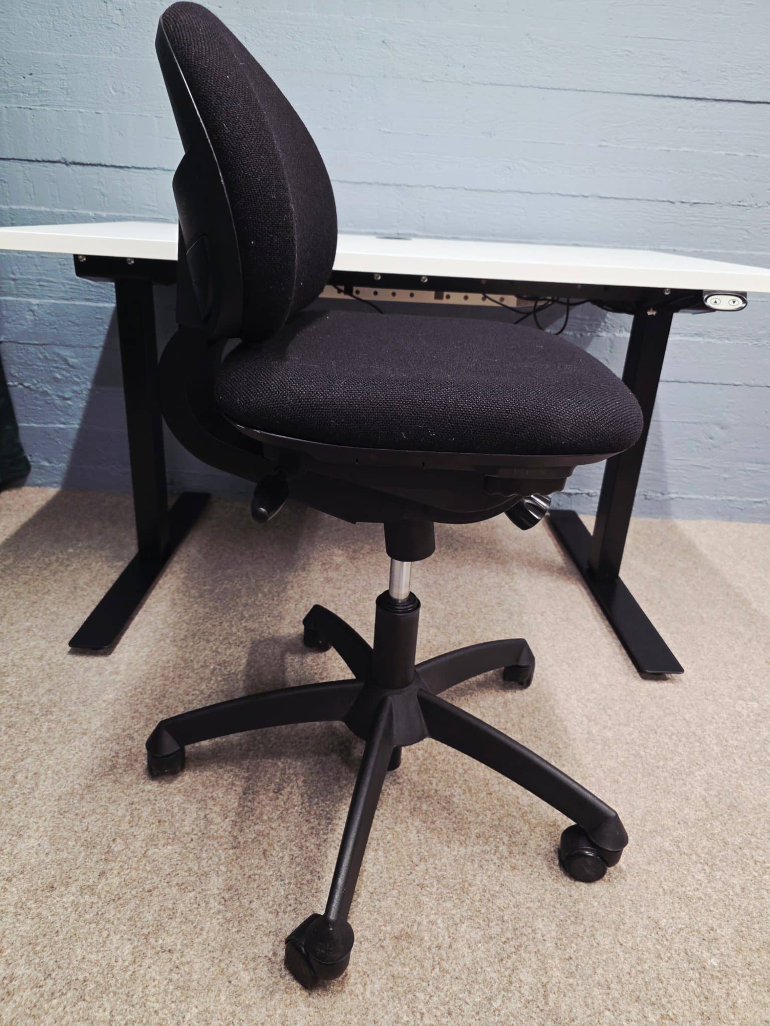 Ergonominen työtuoli
